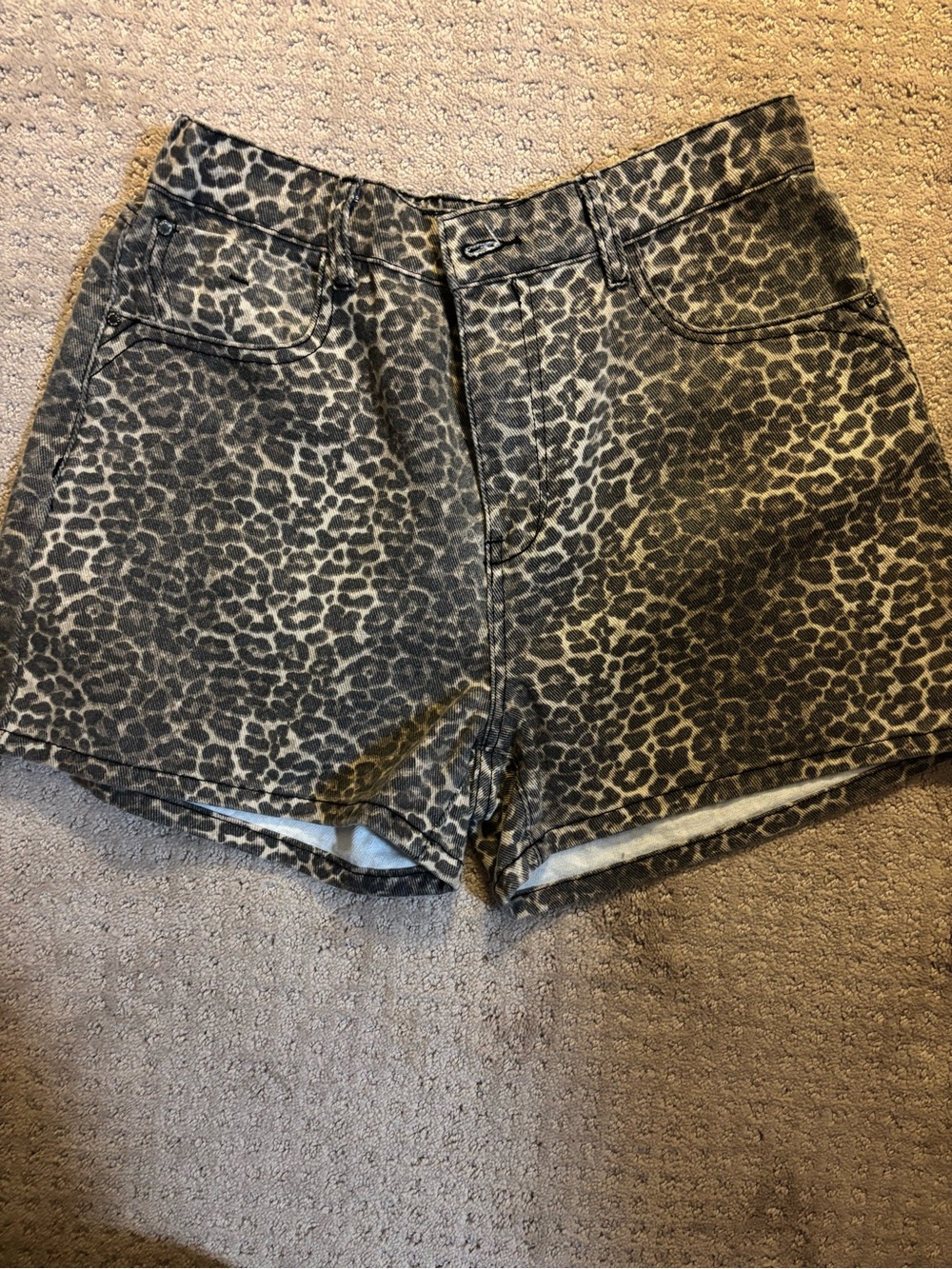 Wishlist High-Rise Leopard Print Denim Shorts - Black/brown